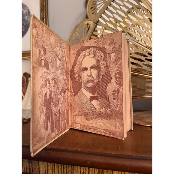 Vintage Books by Mark‎ Twain - Picture 2 of 16